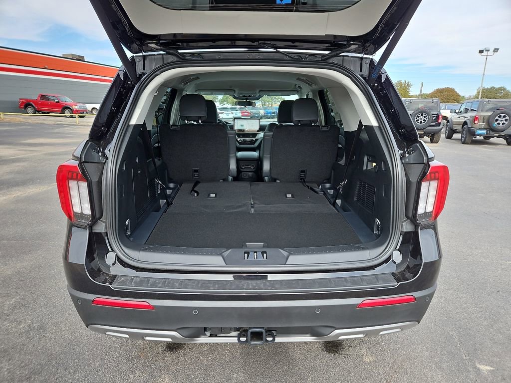 New 2026 Ford Explorer Active w/ Active Comfort Package image 18