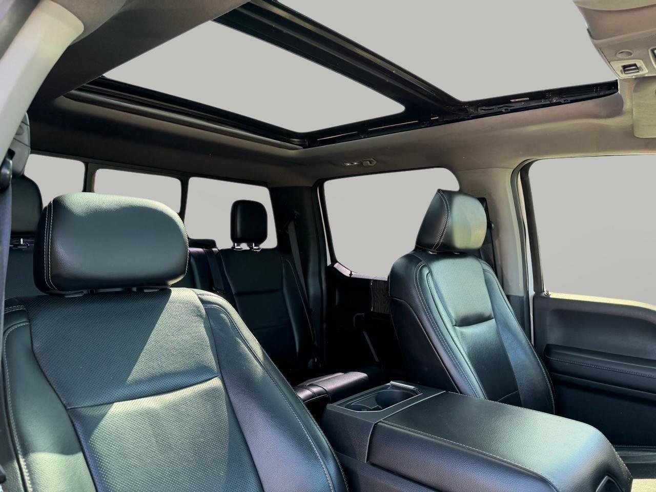 Used 2018 Ford F350 Lariat w/ Lariat Ultimate Package image 42