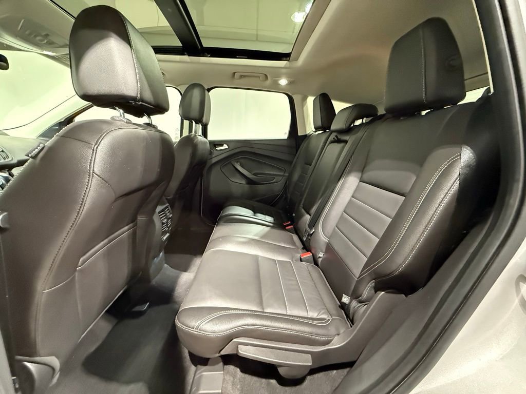 Used 2015 Ford Escape Titanium image 20