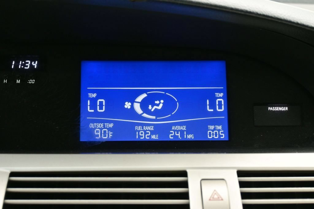Used 2009 Toyota Avalon FWD image 46