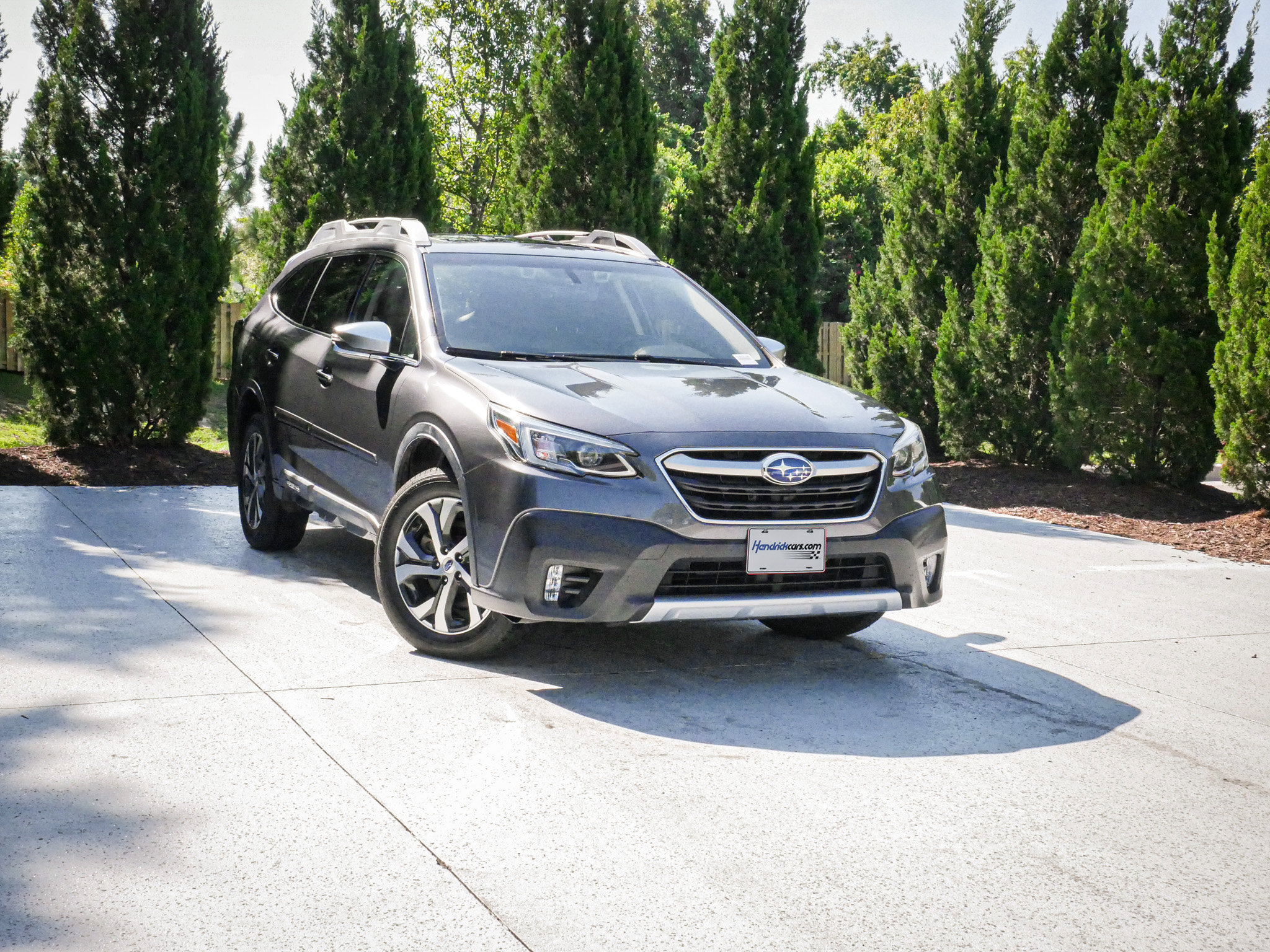 Used 2021 Subaru Outback Touring XT AWD/4WD image 2