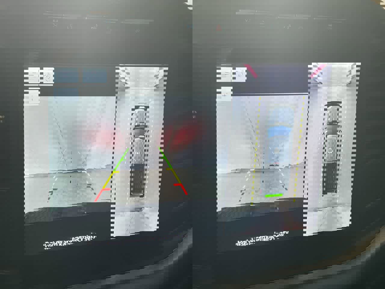 Used 2022 Ford F150 Lariat w/ Max Trailer Tow Package image 17