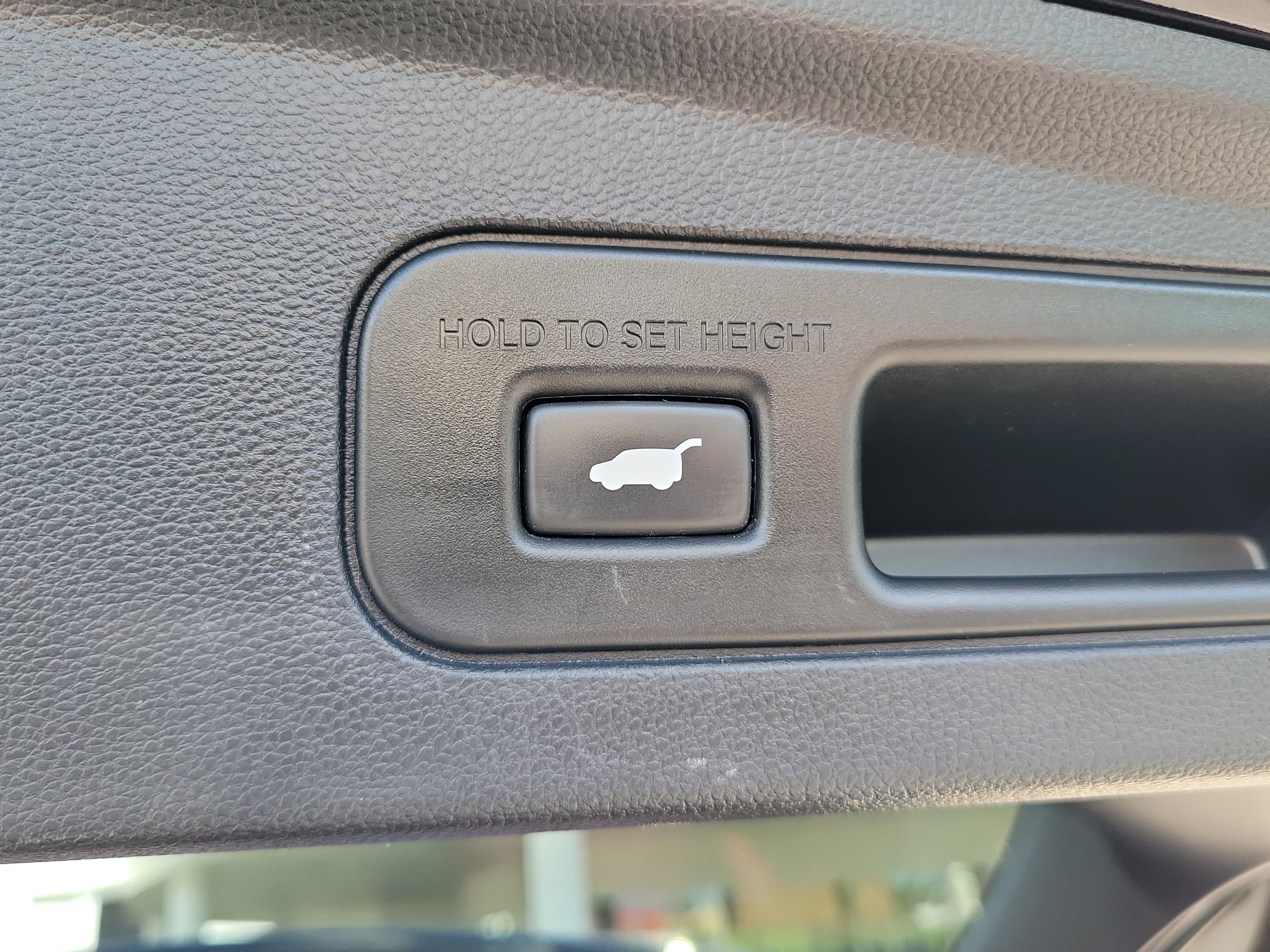 Used 2023 Acura MDX A-Spec AWD/4WD image 9