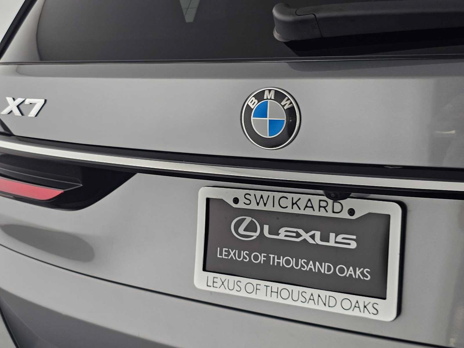Used 2025 BMW X7 xDrive40i AWD/4WD image 14