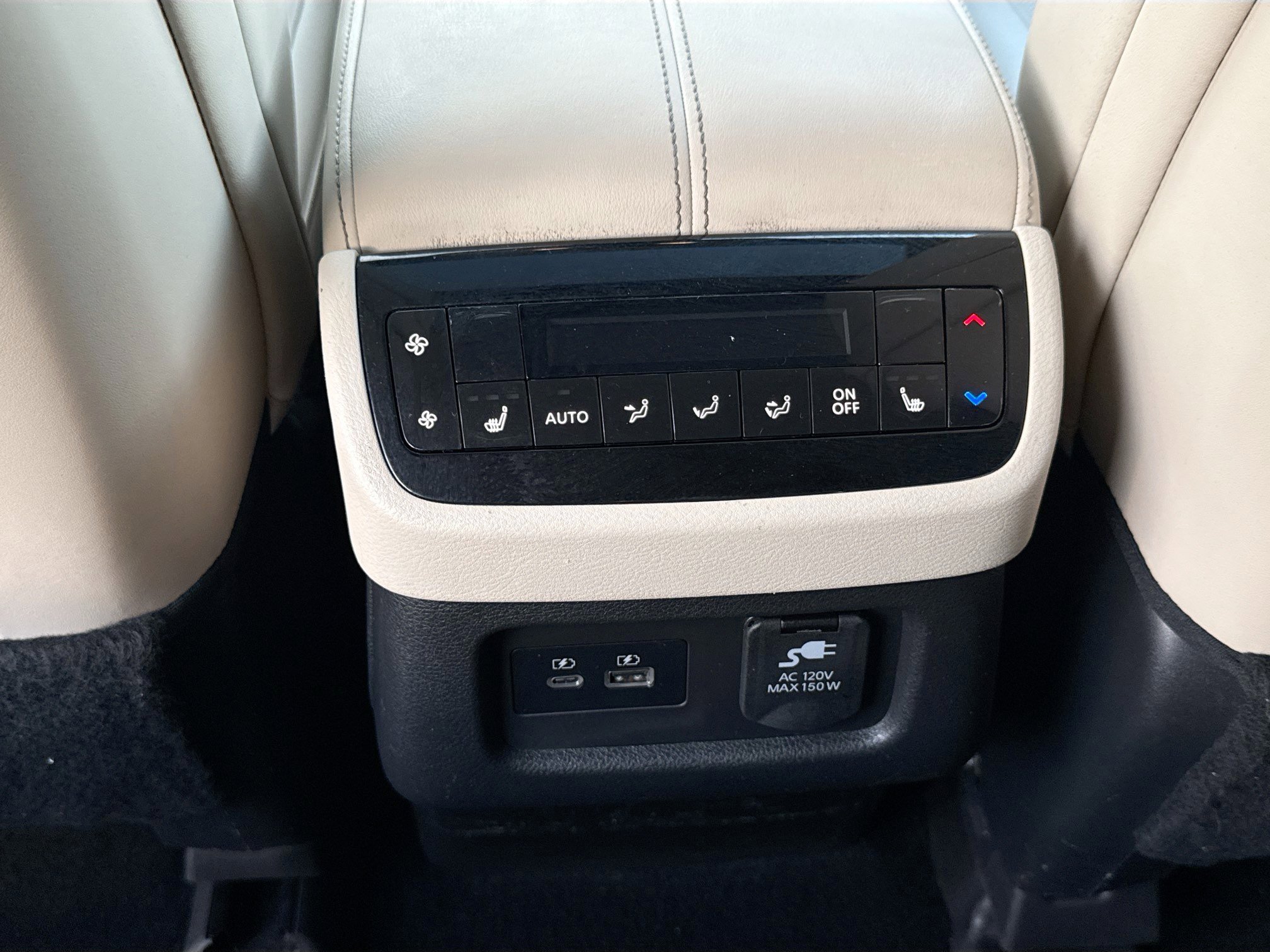 Used 2022 INFINITI QX60 Sensory w/ Cargo Package image 24