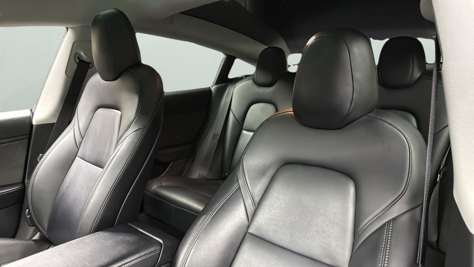 Used 2020 Tesla Model 3 Long Range AWD/4WD image 11