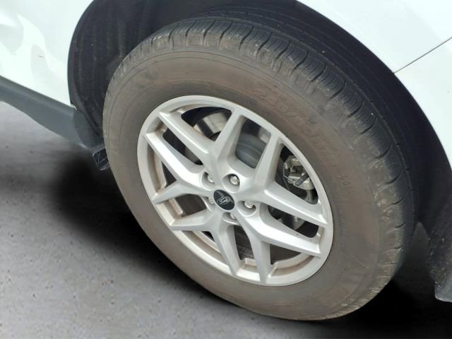 Used 2024 Ford Edge SEL AWD/4WD image 17