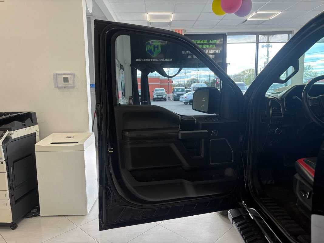 Used 2018 Ford F150 Lariat w/ Equipment Group 502A Luxury AWD/4WD image 38