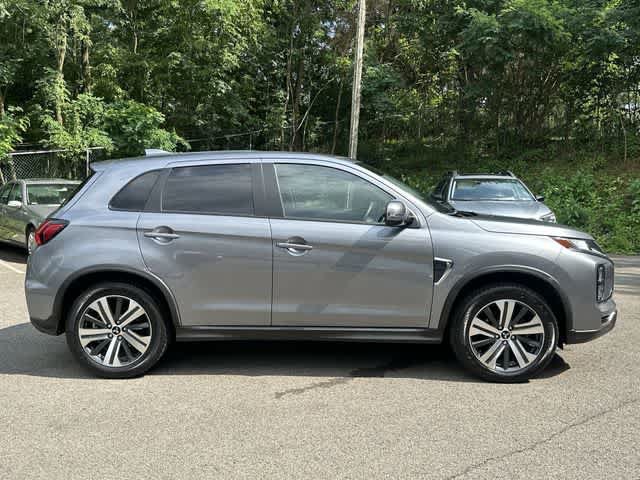 Used 2022 Mitsubishi Outlander Sport SE AWD/4WD image 3