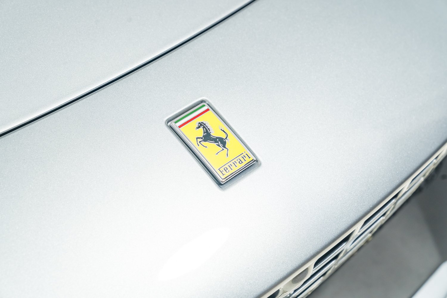 Used 2022 Ferrari Roma RWD image 35