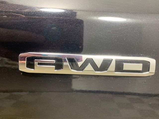 Used 2025 GMC Acadia AT4 image 37