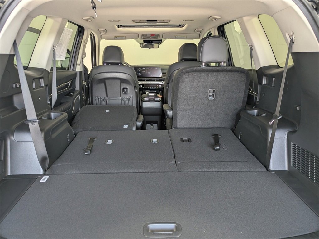 New 2025 Kia Telluride S image 30
