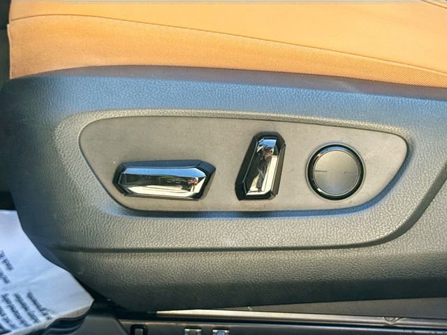 Used 2025 Lexus RX 350 Premium w/ Accessory Package (Z1) FWD image 26