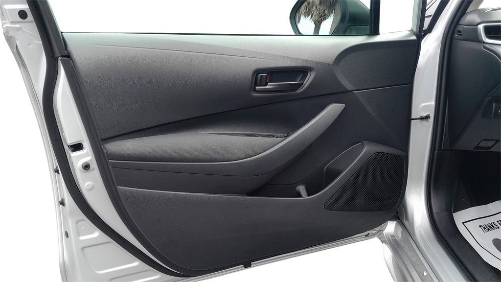 Used 2023 Toyota Corolla LE image 15