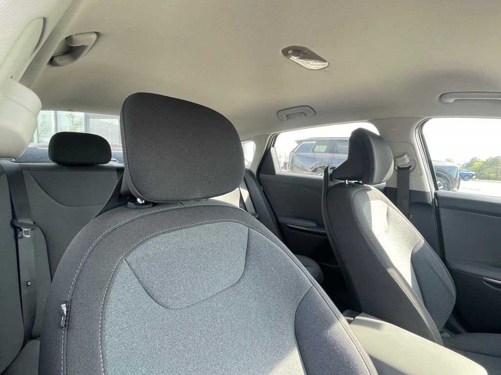 Certified 2025 Kia K4 LXS image 28