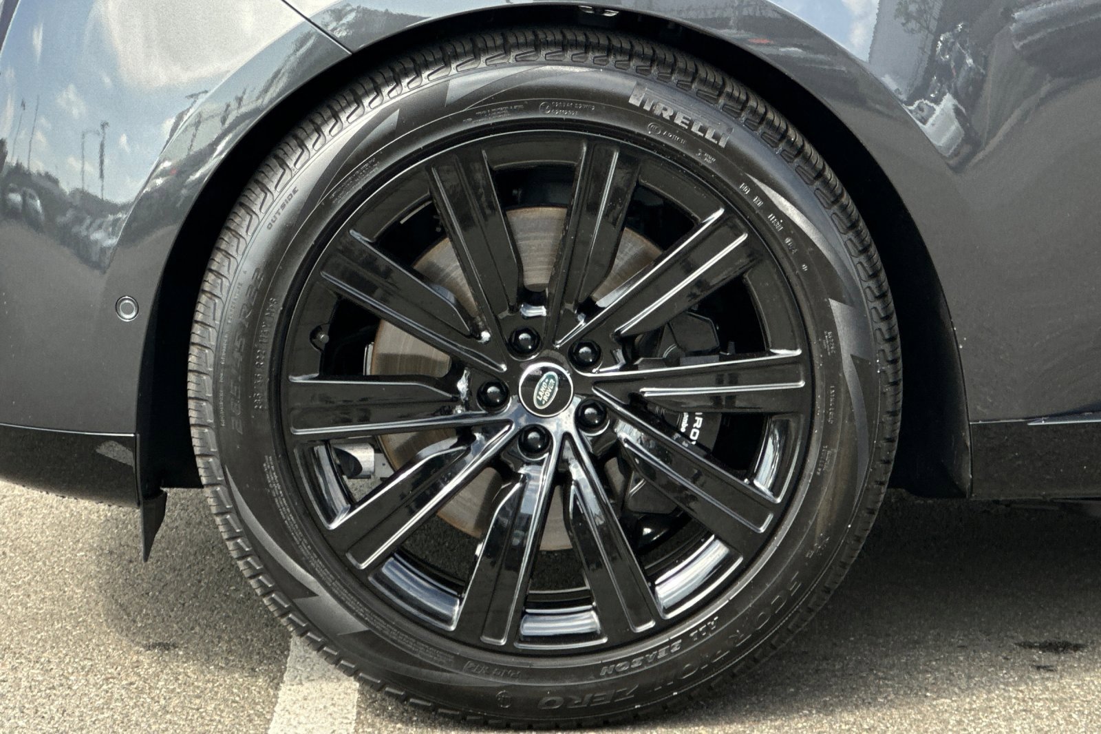 Used 2024 Land Rover Range Rover Autobiography image 33