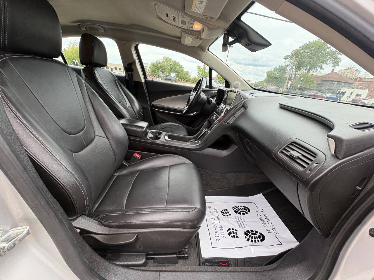 Used 2014 Chevrolet Volt Premium w/ Premium Trim Package FWD image 33