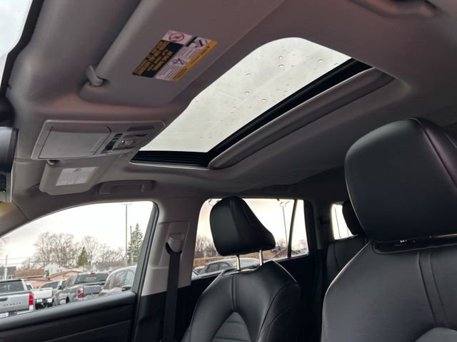 Used 2023 Toyota Highlander XLE image 37