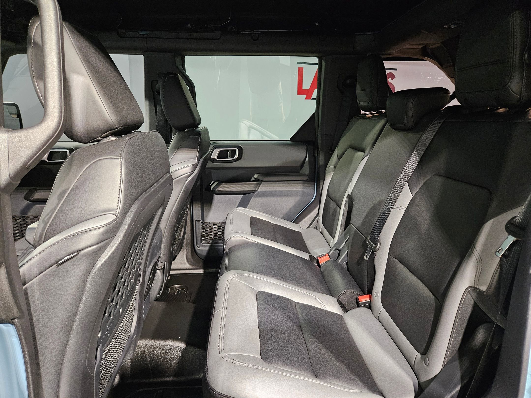 Used 2023 Ford Bronco Big Bend image 35