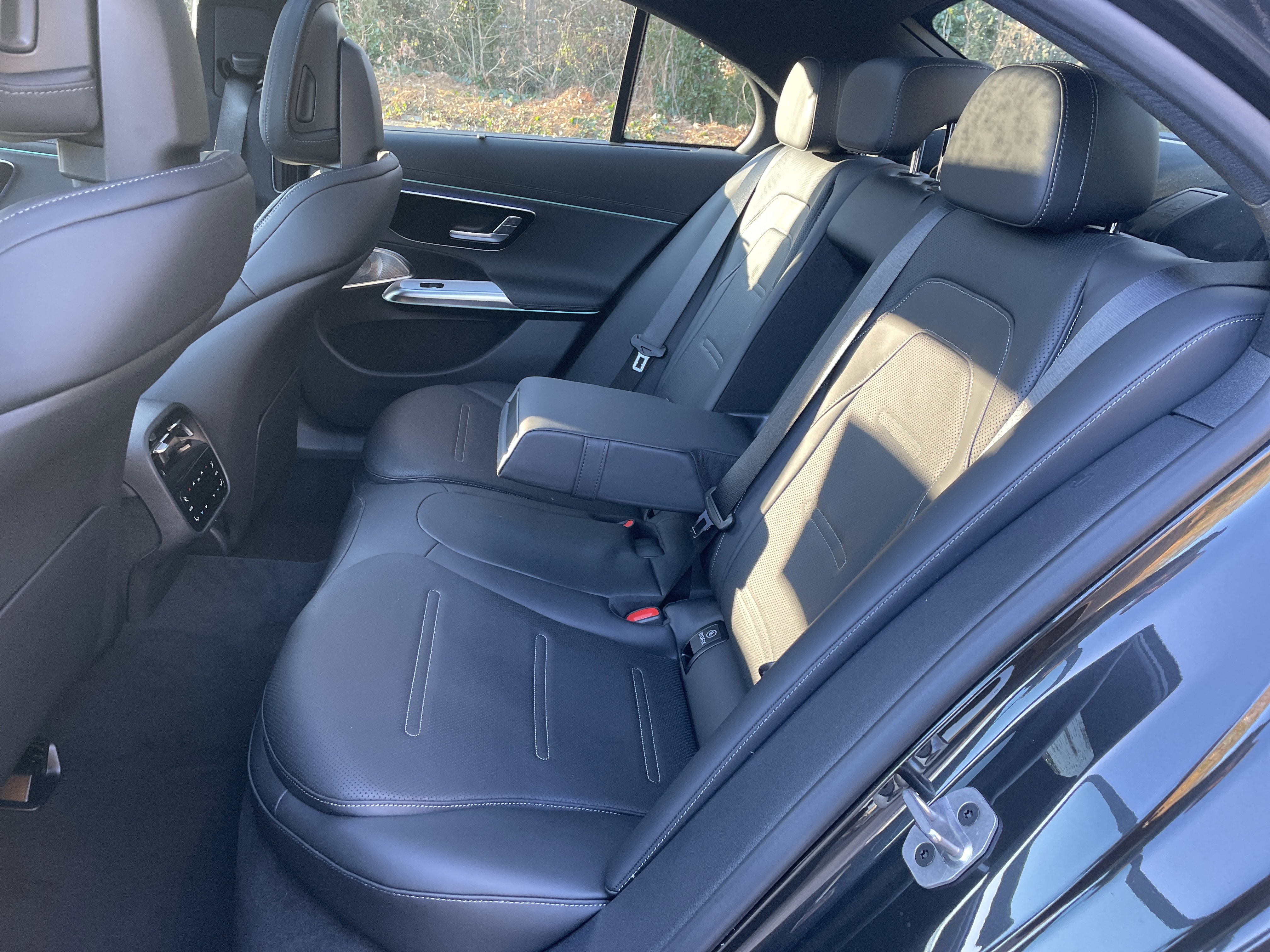 New 2026 Mercedes-Benz E 53 AMG e 4MATIC Sedan image 37