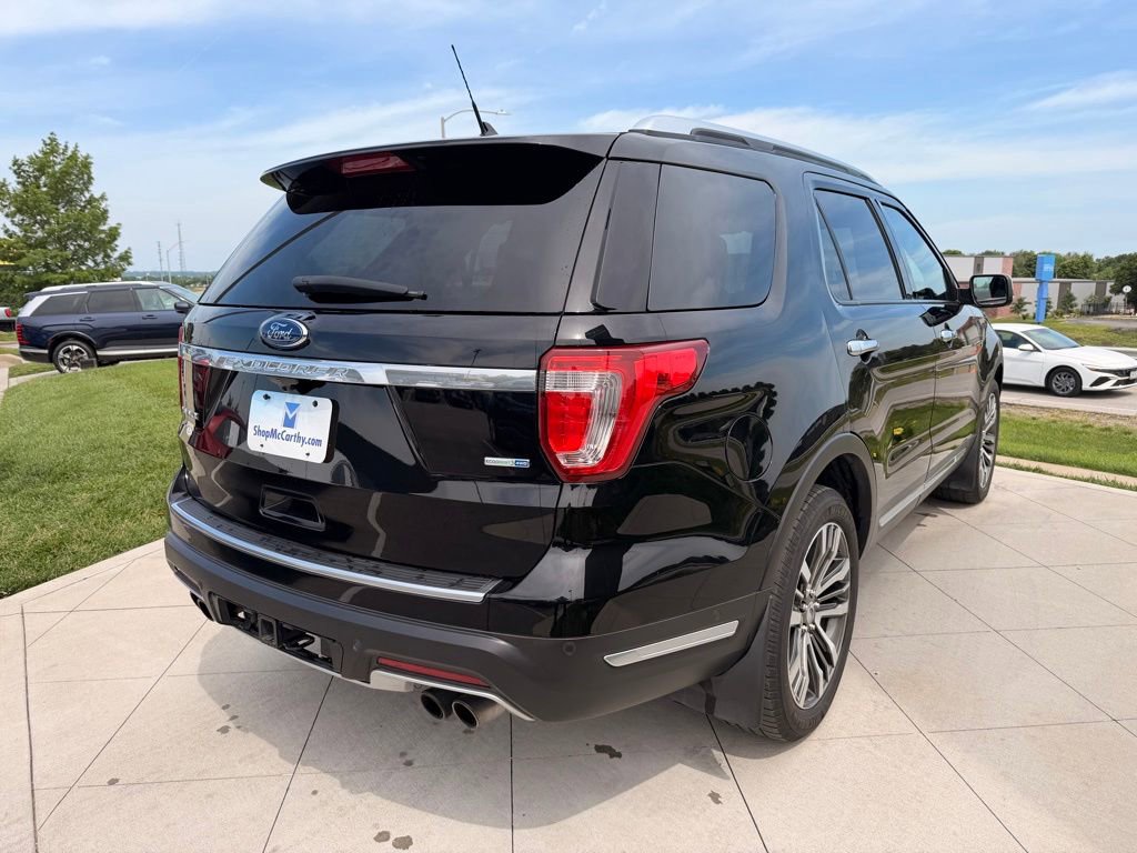 Used 2019 Ford Explorer Platinum AWD/4WD image 5