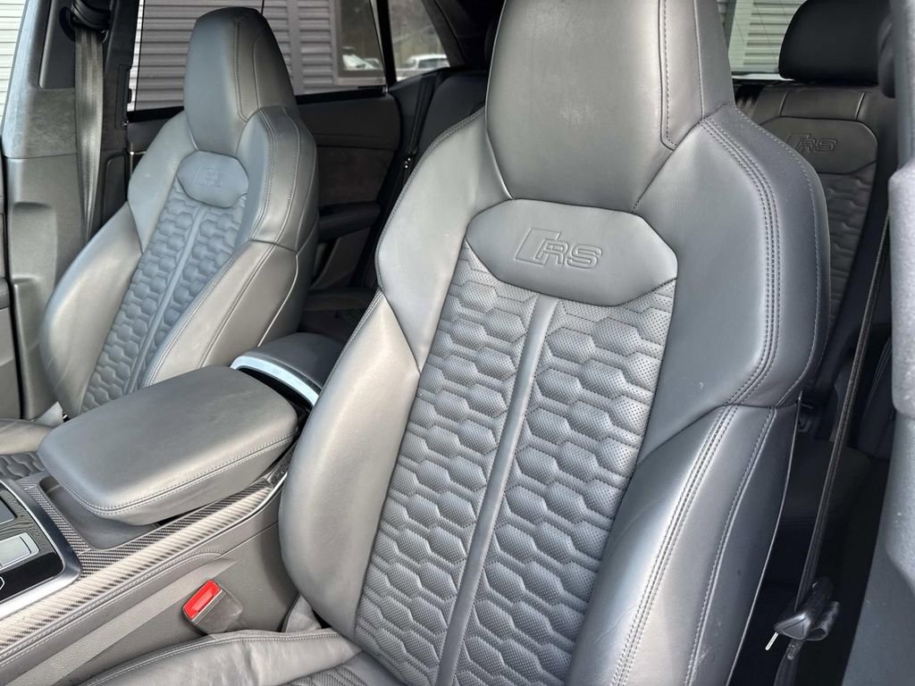 Used 2025 Audi RS Q8 performance image 5