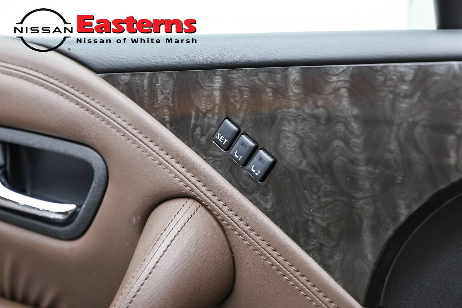 Used 2023 Nissan Armada Platinum w/ Cargo Package AWD/4WD image 21