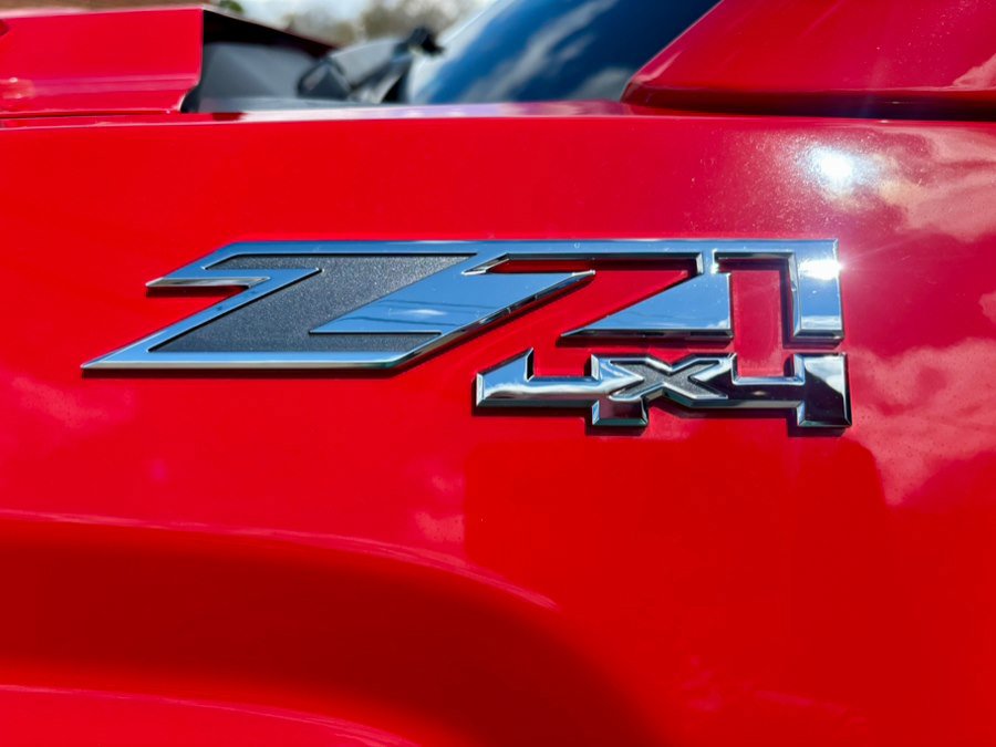 Used 2019 GMC Sierra 2500 SLT w/ Duramax Plus Package AWD/4WD image 28