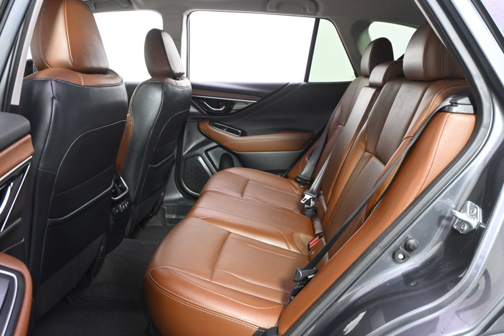 Used 2021 Subaru Outback Touring AWD/4WD image 21