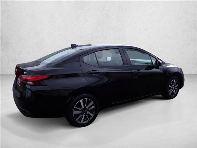 Used 2021 Nissan Versa SV FWD image 4