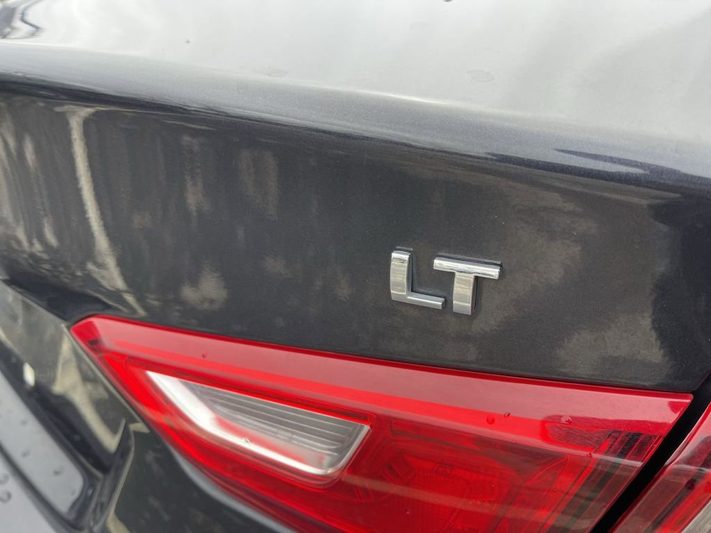 Used 2023 Chevrolet Malibu LT image 11