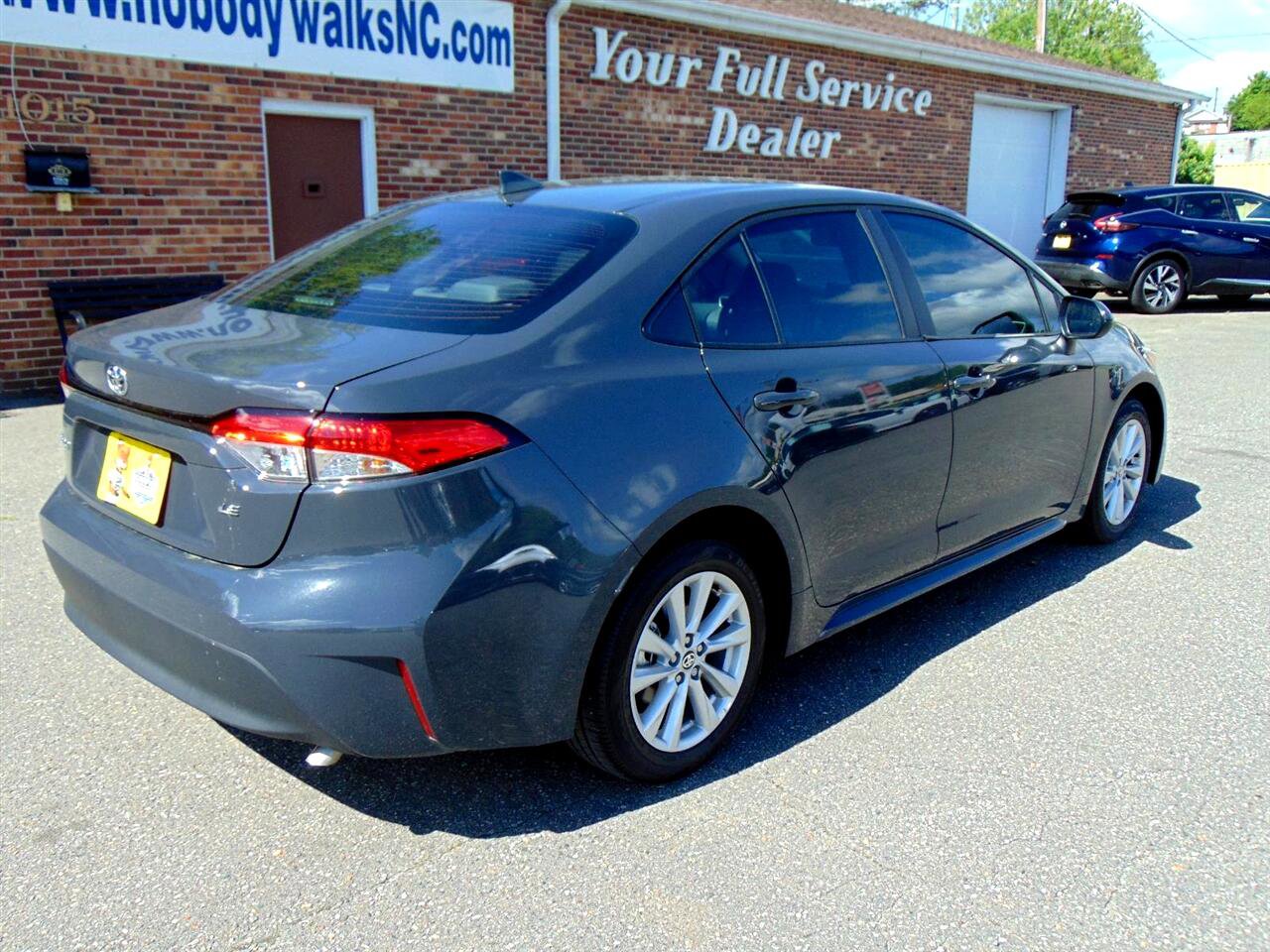 Used 2025 Toyota Corolla LE image 5