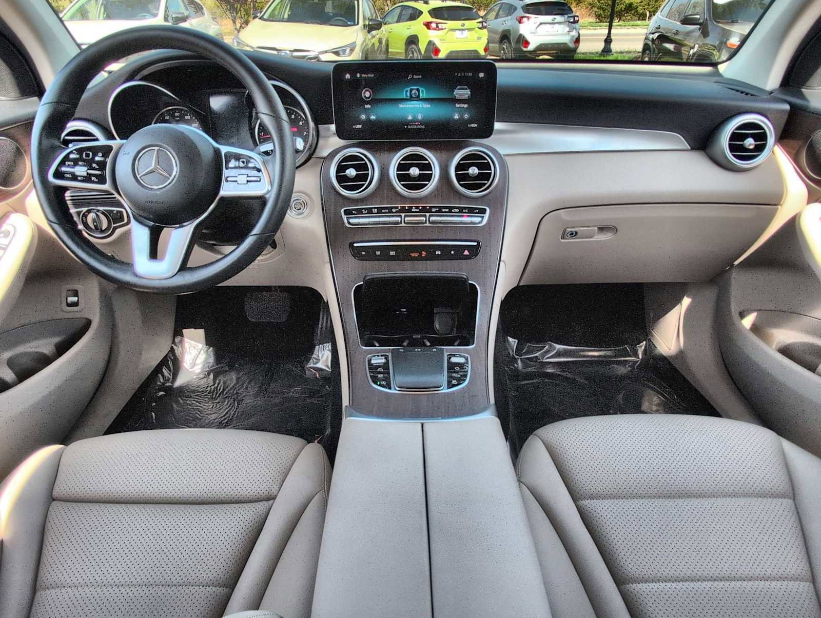 Used 2022 Mercedes-Benz GLC 300 4MATIC image 15