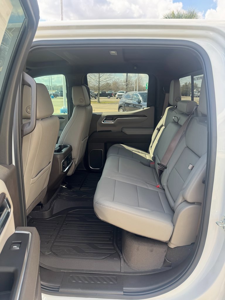 New 2026 GMC Sierra 1500 SLT image 14