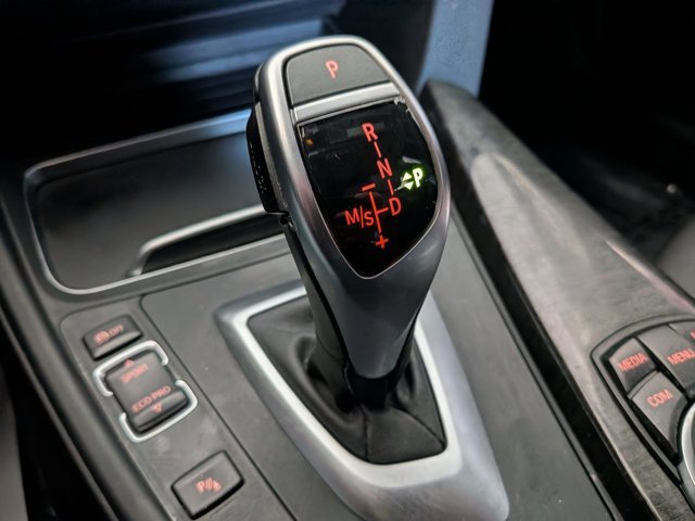 Used 2017 BMW 330i Sedan image 12