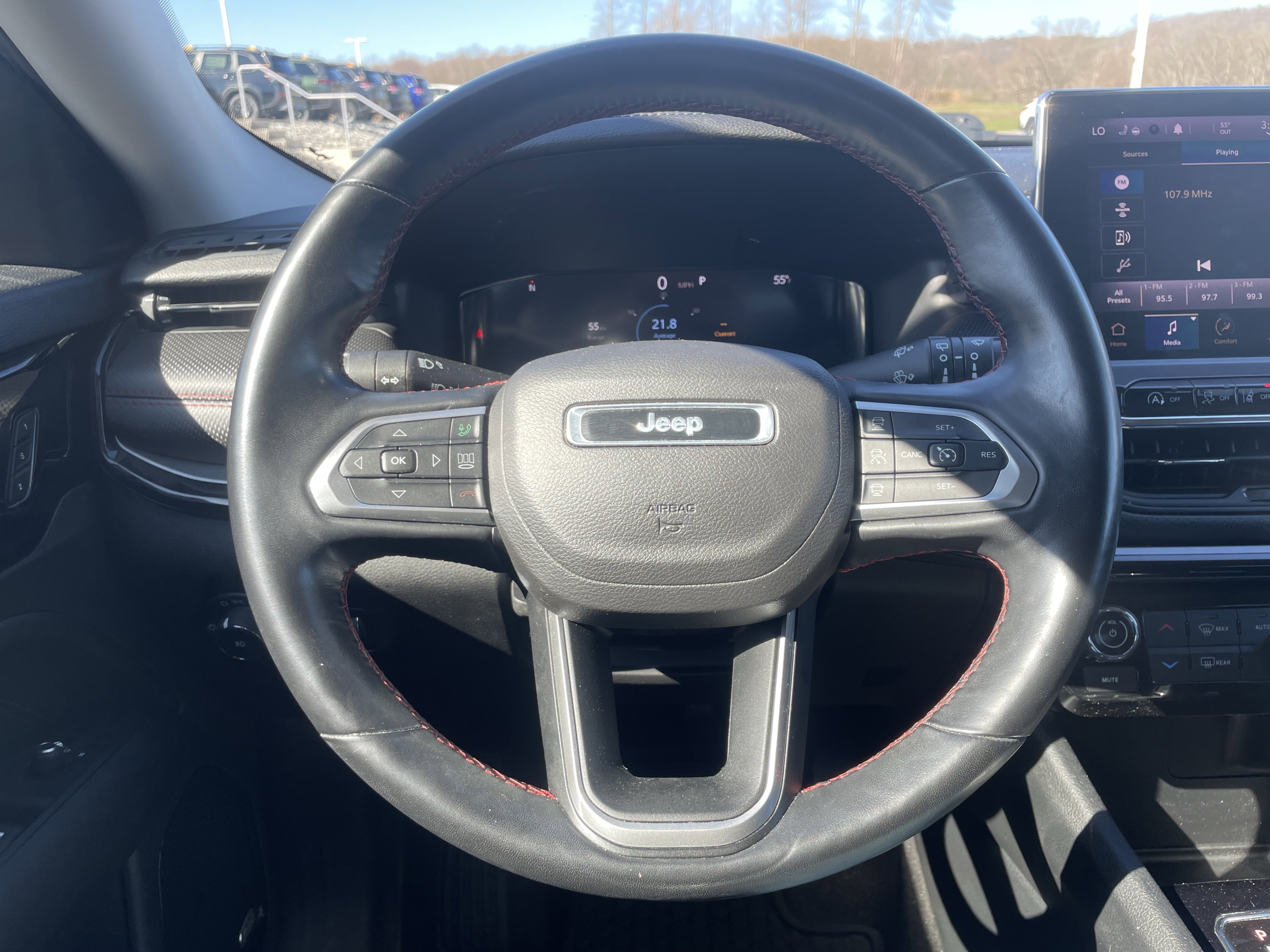 Used 2022 Jeep Compass Trailhawk w/ Trailhawk Elite Group image 14