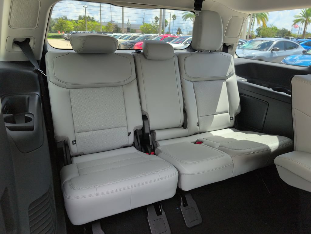 New 2027 Ford Expedition Platinum AWD/4WD image 13