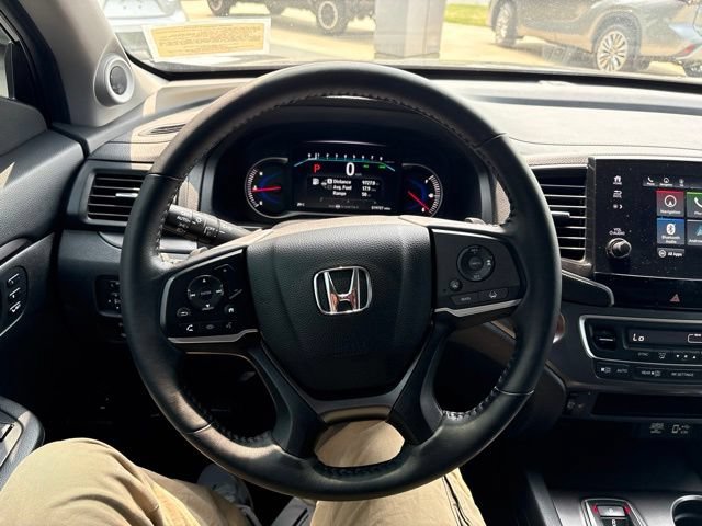 Used 2022 Honda Pilot Black Edition image 14