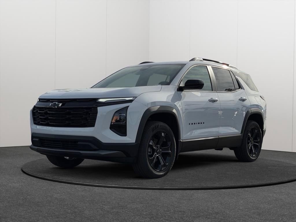 New 2026 Chevrolet Equinox LT w/ Midnight Edition image 3