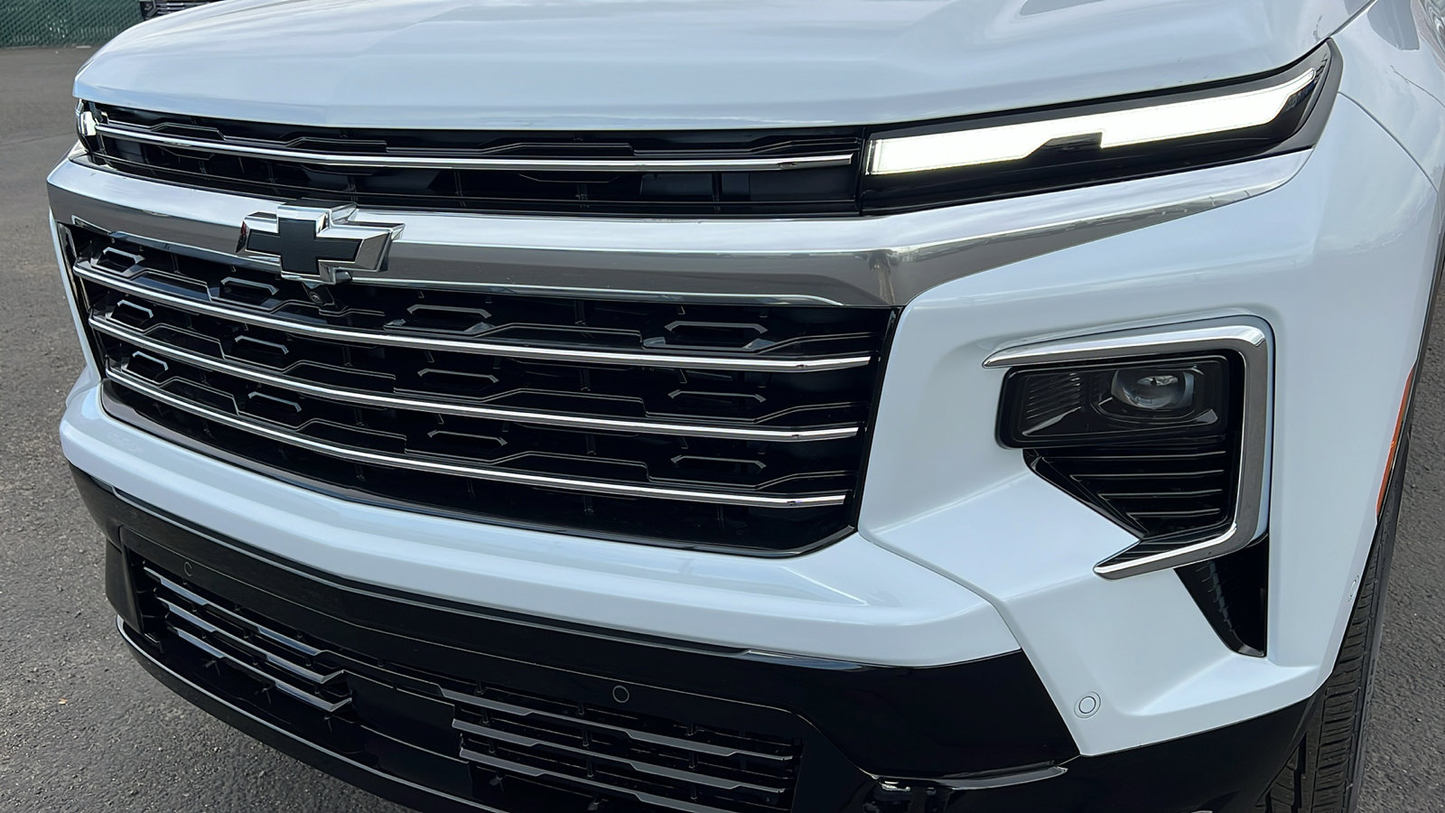 New 2026 Chevrolet Traverse High Country w/ LPO, Floor Liner Package image 9