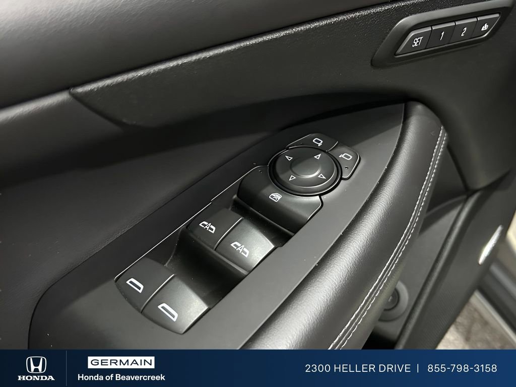 Used 2019 Buick LaCrosse Essence w/ Sights and Sounds Package image 14