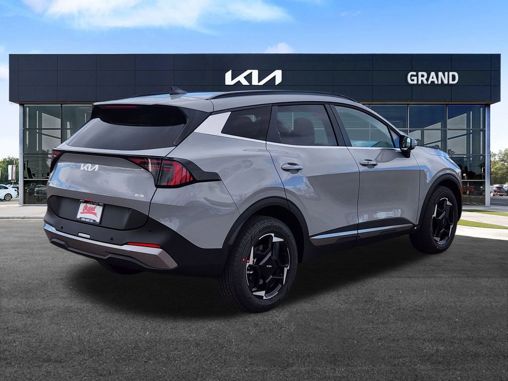 New 2026 Kia Sportage EX image 5
