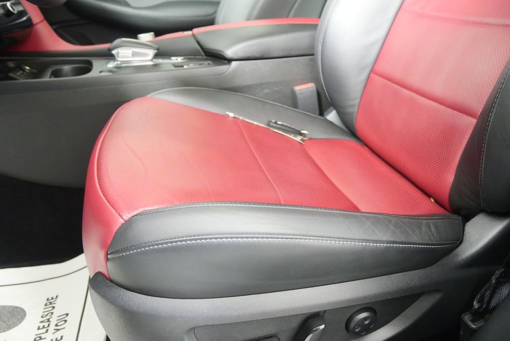 Used 2025 INFINITI QX50 Sport image 10