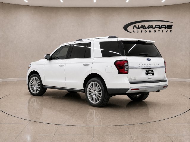 Used 2024 Ford Expedition Limited RWD image 4