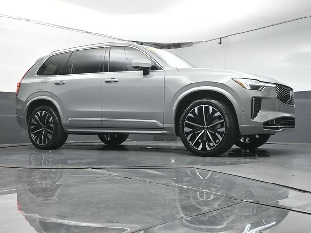 Used 2026 Volvo XC90 B6 Plus w/ Protection Package Premier AWD/4WD image 41