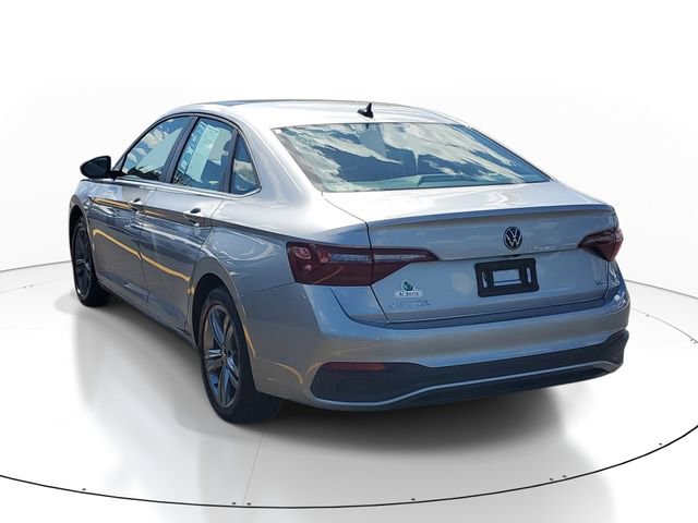 Used 2022 Volkswagen Jetta SE FWD image 3