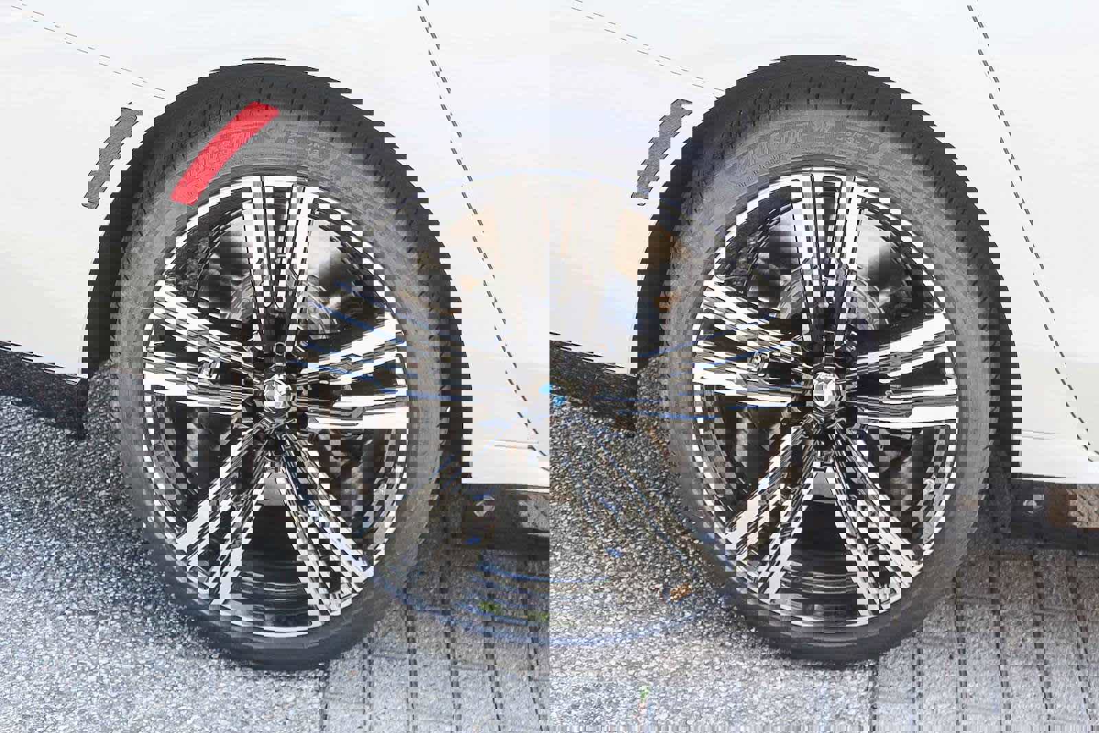 New 2026 BMW 760i xDrive w/ Executive Package image 8