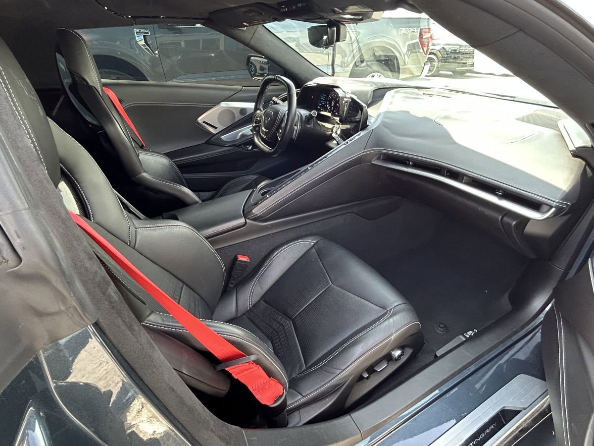 Used 2021 Chevrolet Corvette Stingray Premium Conv w/ Z51 Performance Package image 11