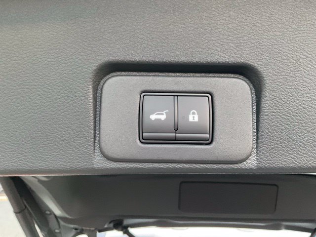 New 2026 Nissan Rogue Platinum w/ Tech Package AWD/4WD image 10