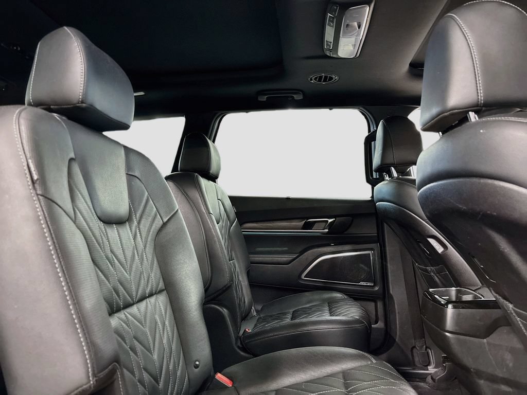 Used 2024 Kia Telluride SX X-Line AWD/4WD image 16